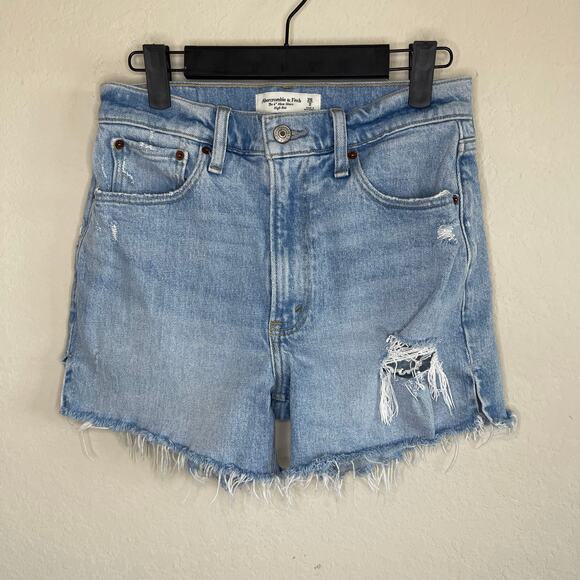 Abercrombie The 4” High Rise Mom Short Cut-off Denim - Size 26/2 - Picture 1 of 4